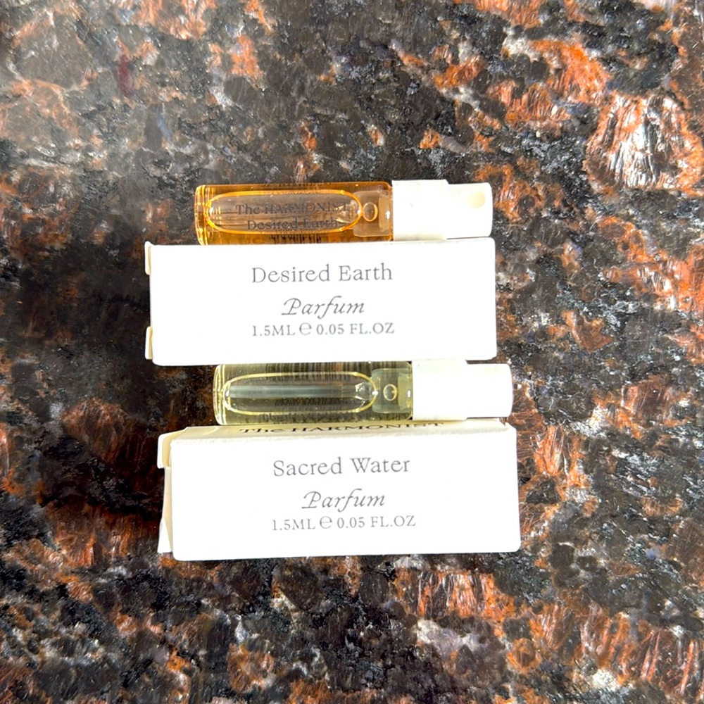 The Harmonist perfume samples